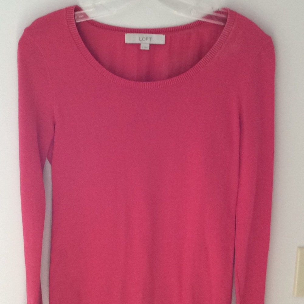 Women’s, Ann Taylor Loft pink size small sweater